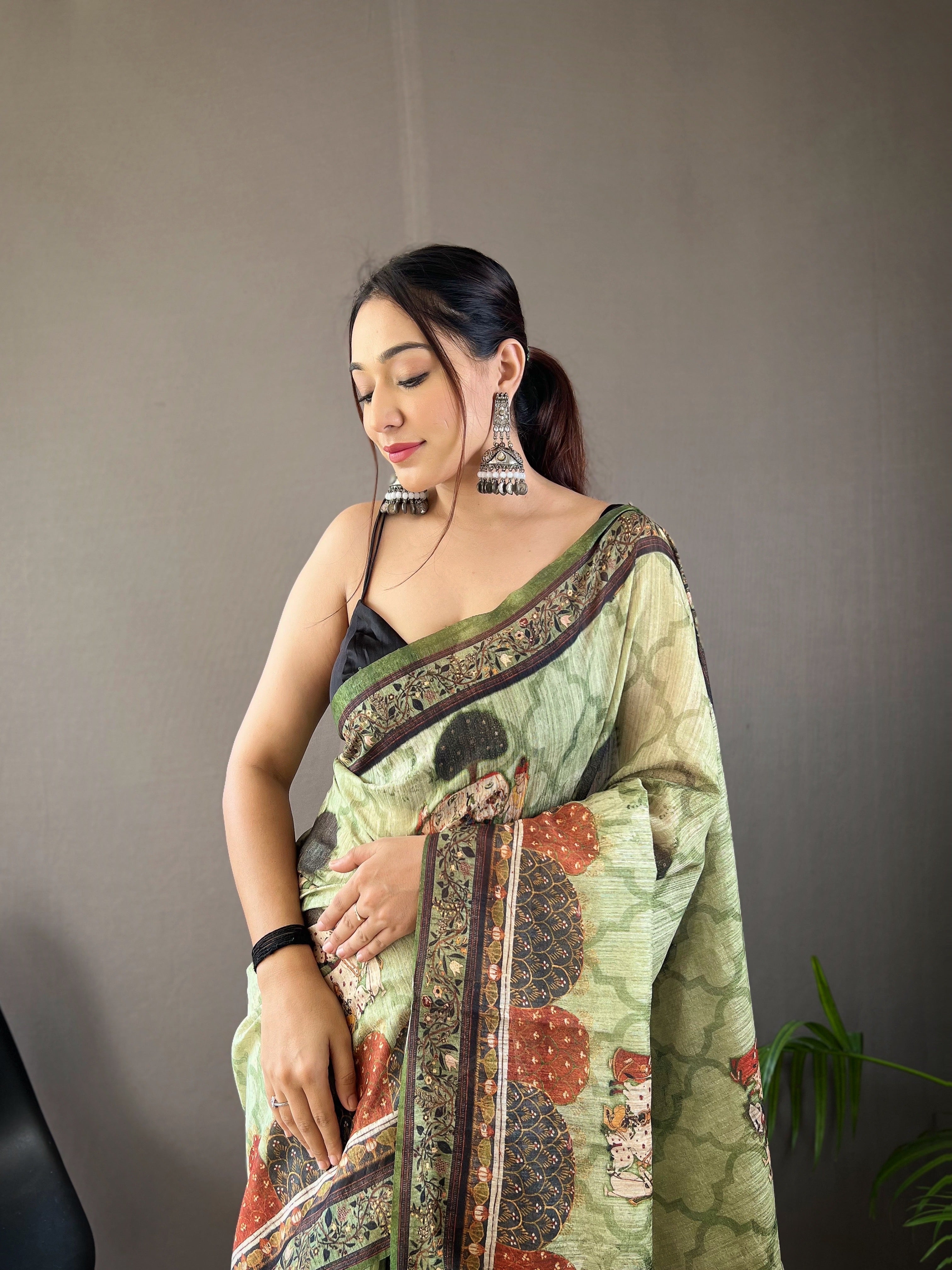 Green Iconic Soft Cotton Tussar Silk Traditional Print Formal Saree.